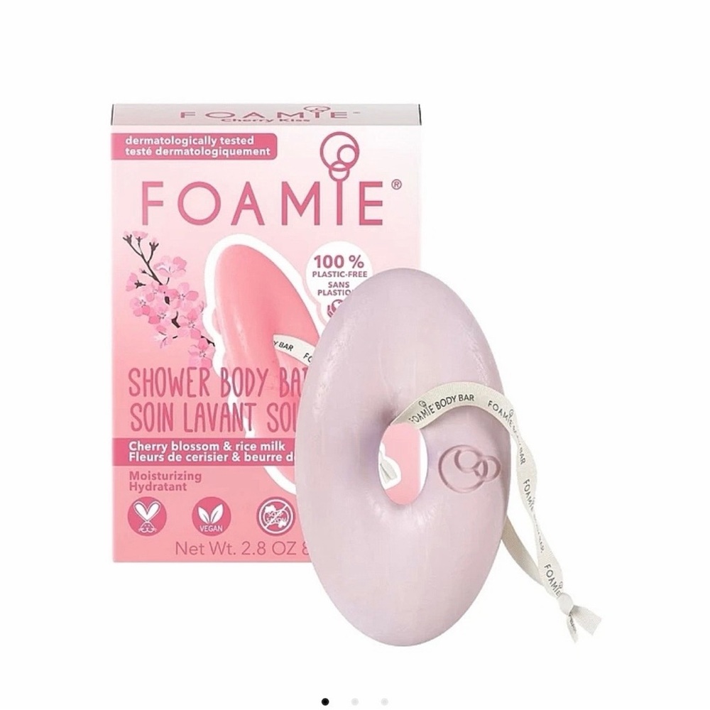 NWT Foamie body bar in Cherry Blossom - pack of 2